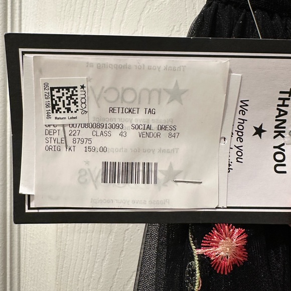 Black Floral prom dress - Picture 4 of 5